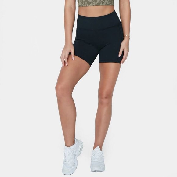 Senita Athletics Lux Baseline Shorts - Picture 2 of 6